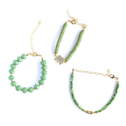 Women Gold-Plated Boho Bracelet Set 3Pcs, Green & Gold-tone Beads, Round Flat Beads & Elephant Pendant, Mother of Pearl & Round Pendant, Bohemian Style Trendy & Adjustable Elegant Fashion Jewelry