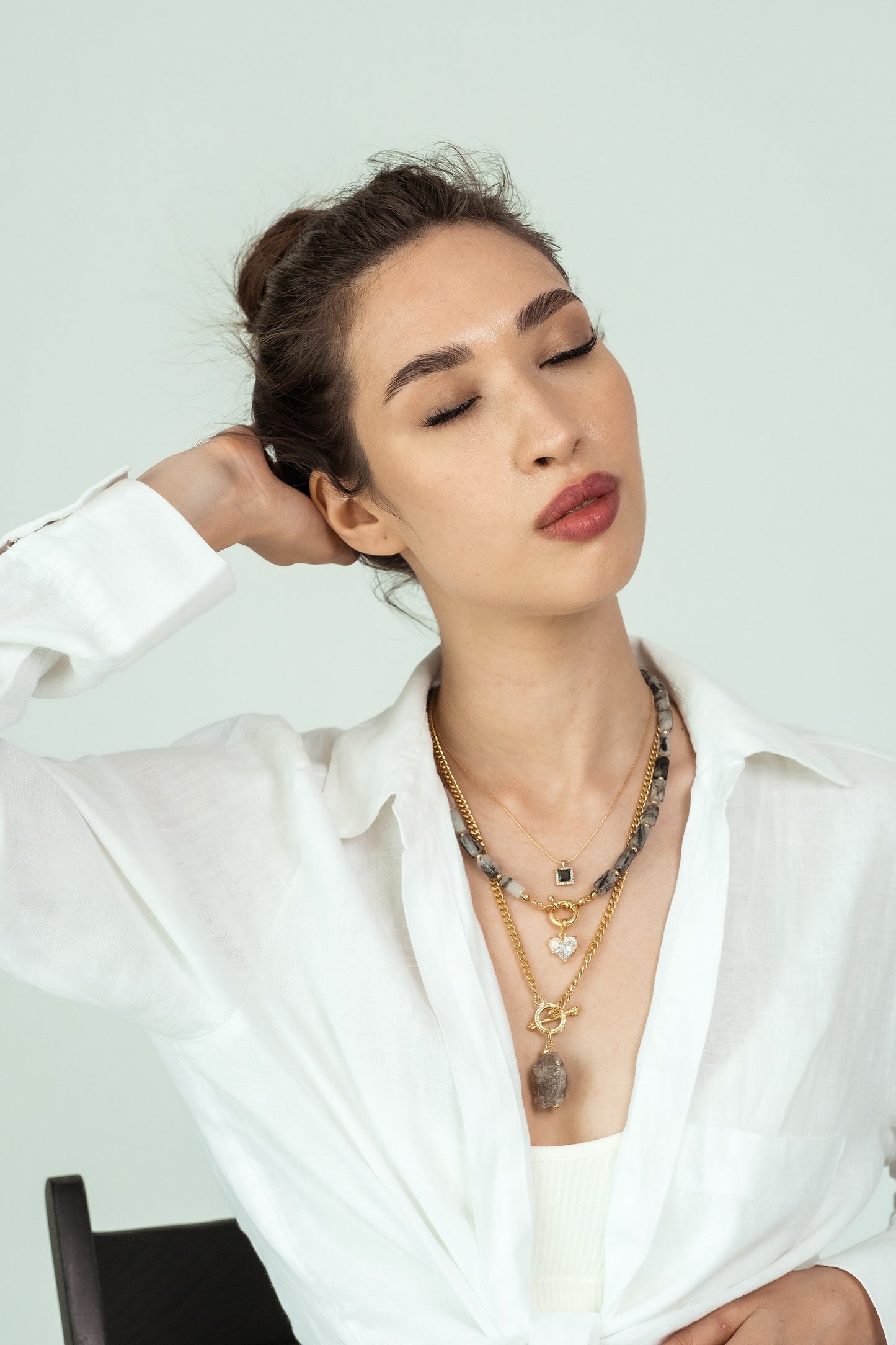 Women Gold-Plated Boho Layered Necklace Set 3Pcs, Chain with Black Square Pendant, Grey Quartz with Heart Pendant, Chain with Stone Pendant, Bohemian Style Trendy & Adjustable Elegant Fashion Jewelry