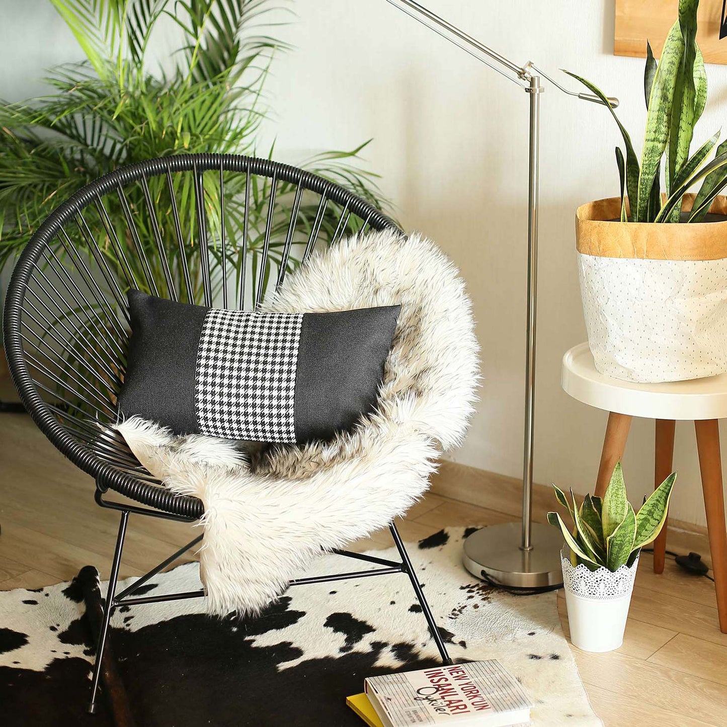 Boho-Chic Handcrafted Decorative Single Throw Pillow Cover Houndstooth Pillowcase for Couch, Bedding