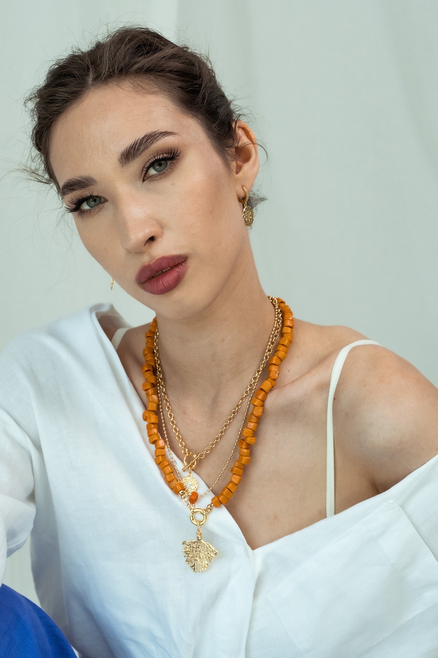 Women Gold-Plated Boho Layered Necklace Set 3Pcs, Ball Chain with Orange Bead, Chain with Round Pendant, Orange Beads with Leaf Pendant, Bohemian Style Trendy & Adjustable Elegant Fashion Jewelry