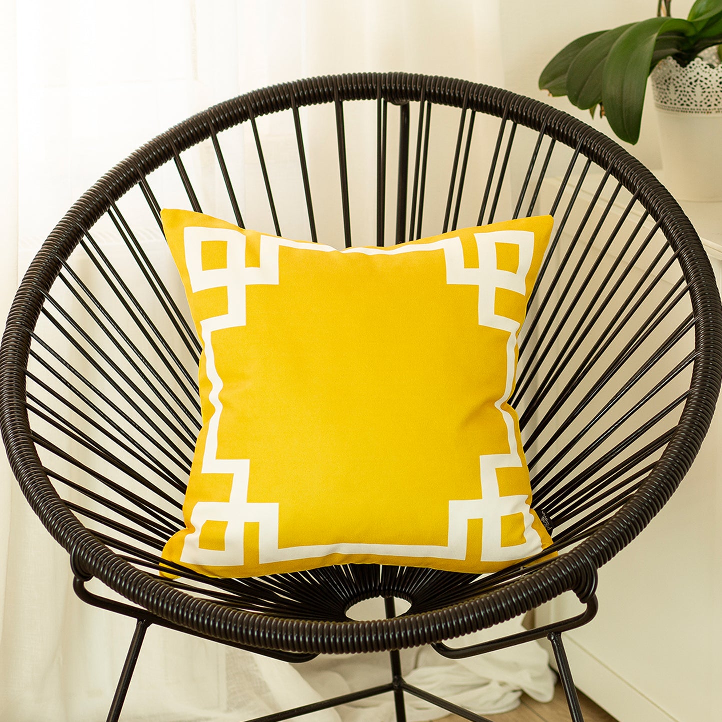 Geometric Yellow&White Square Throw Pillow Cover & Insert