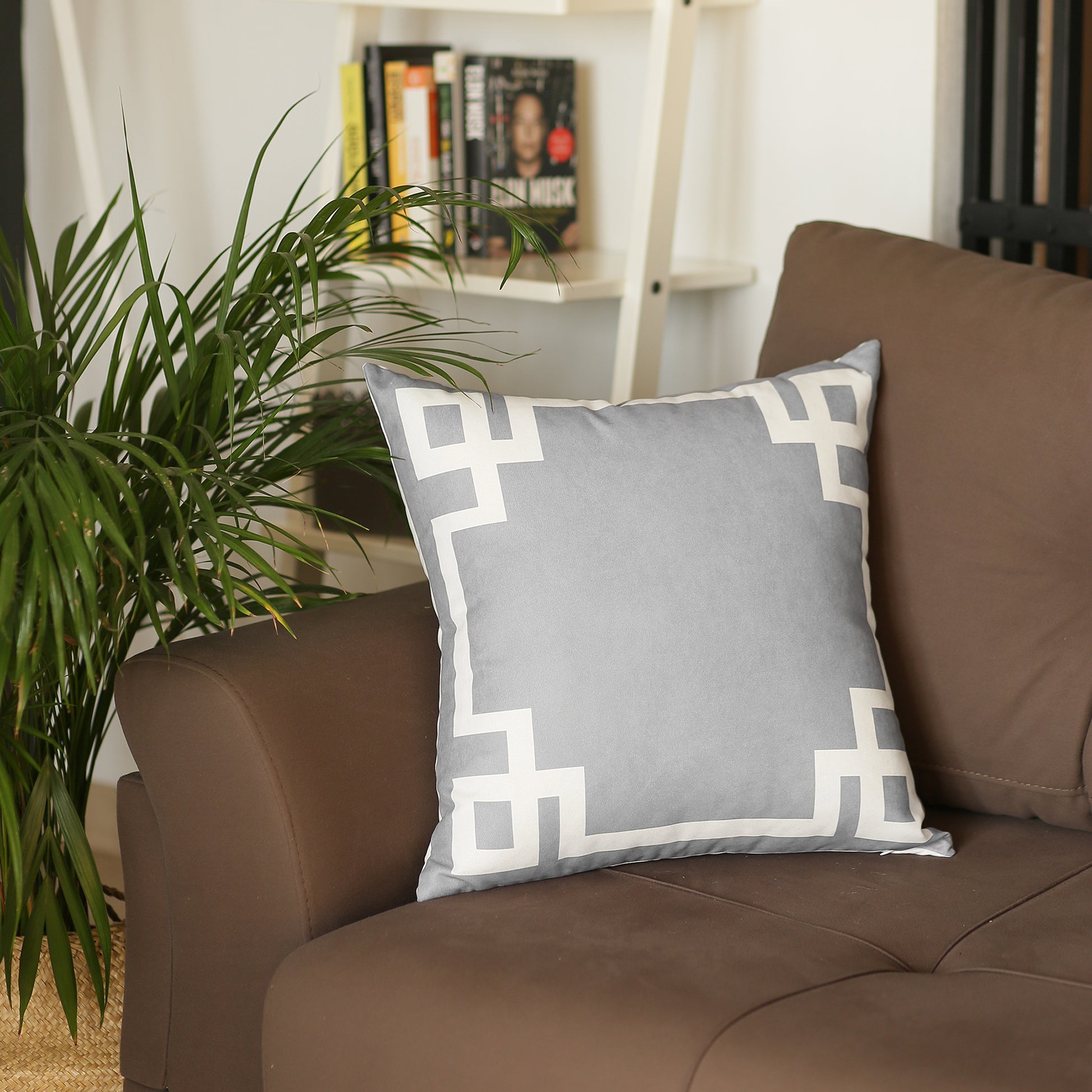 Geometric Grey&White Square Throw Pillow Cover - Apolena