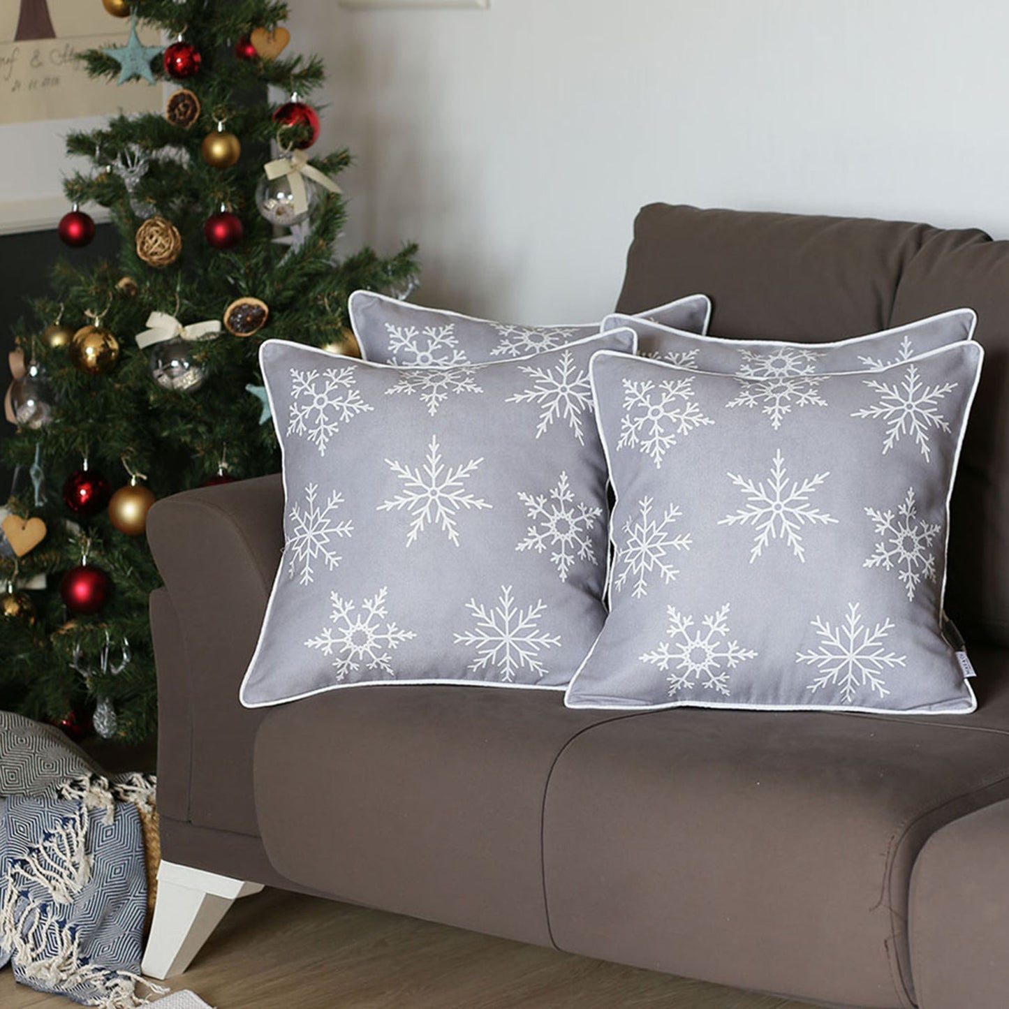 Christmas Snowflakes Decorative Throw Pillow Set of 4 Square 18" x 18" for Couch, Bedding